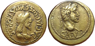 ������: 535-4372